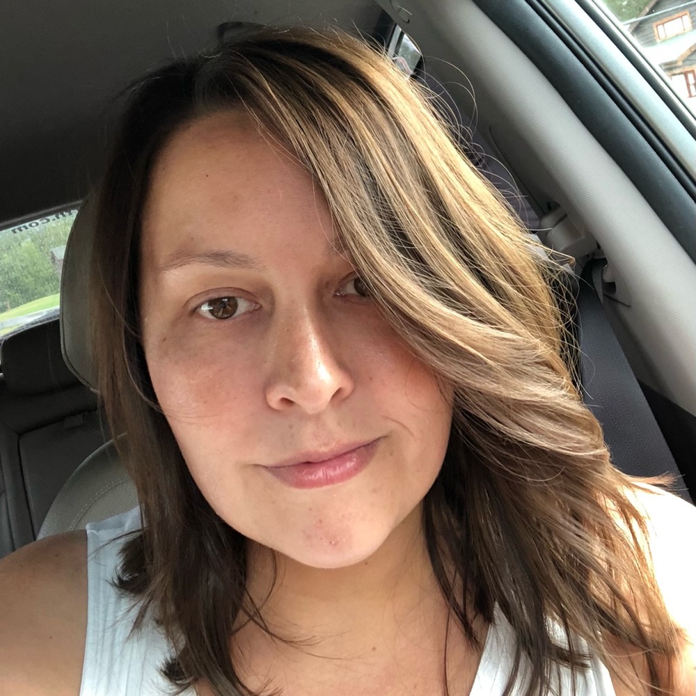 Meet your Posher, Amee